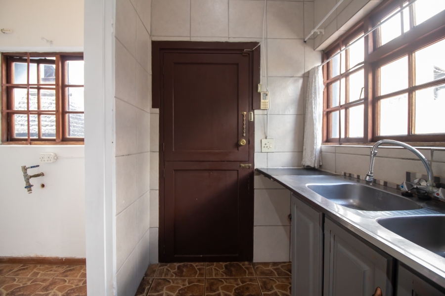 To Let 3 Bedroom Property for Rent in Geelhoutpark North West